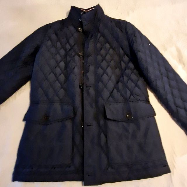 abrigo Tommy talla 50