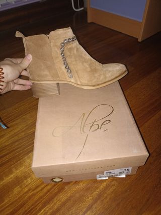 Botines Alpe Cuero Marrones