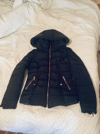 caqueta- abrigo negro