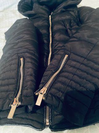 caqueta- abrigo negro