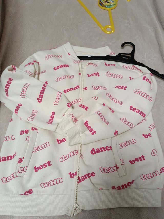 Sudadera con cremallera/chaqueta zara