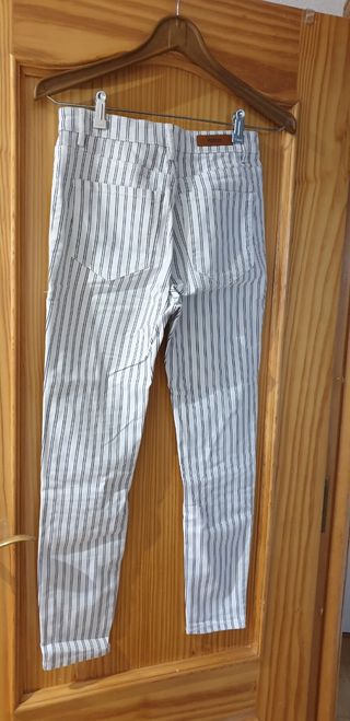 Pantalón chica rayas