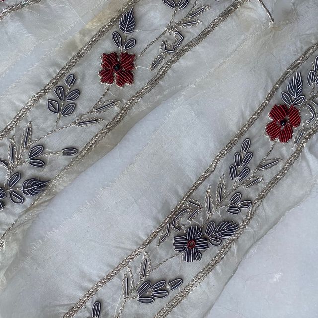 Passamanerie vintage con ricami