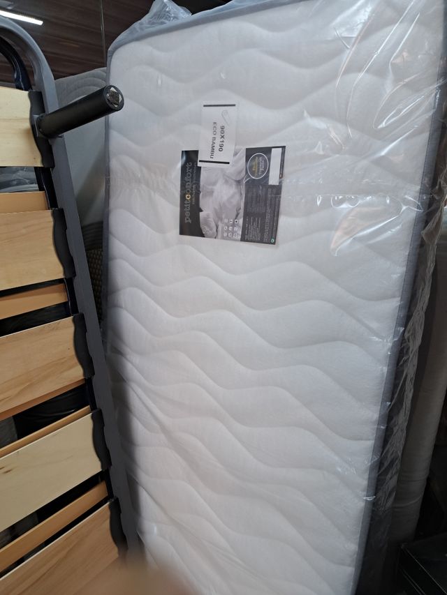 Somier con patas 150×190 35€