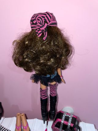 Bratz Treasures Yasmin Pirate Doll