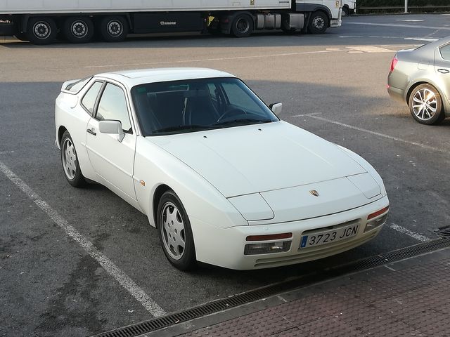 PORSCHE 944 S2 1991