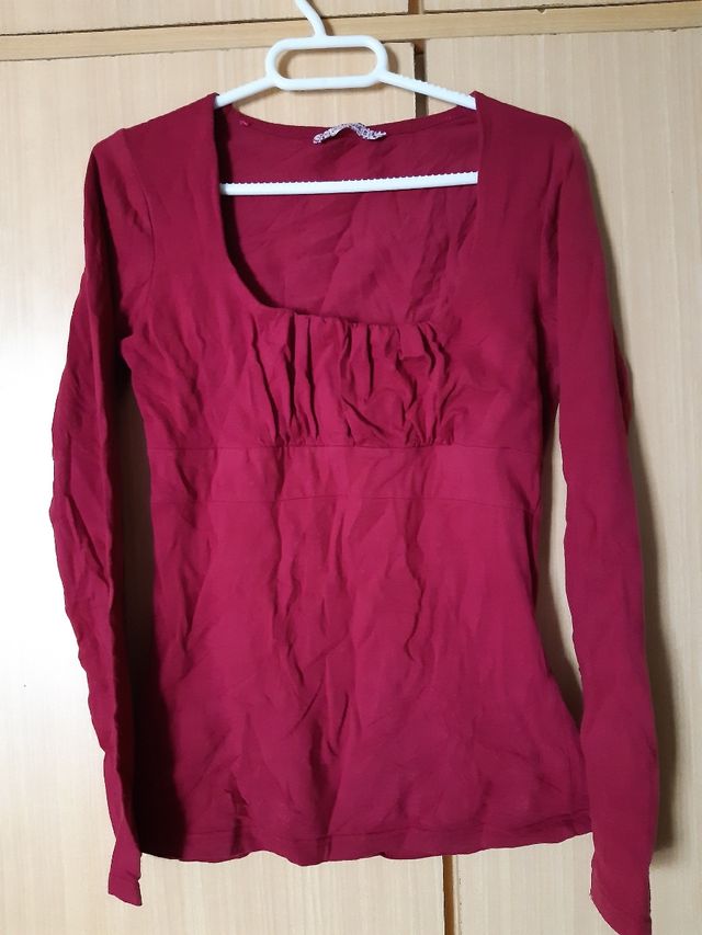 T-shirt blusa a manica lunga