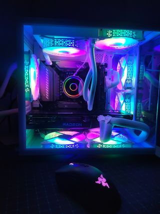 PC GAMING CUSTOM I5 11600 X 6700XT 12GB 32GB RAM