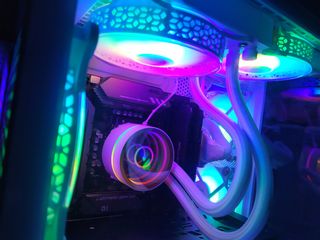 PC GAMING CUSTOM I5 11600 X 6700XT 12GB 32GB RAM