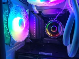 PC GAMING CUSTOM I5 11600 X 6700XT 12GB 32GB RAM