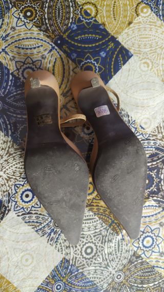 Zapatos de tacón bajo