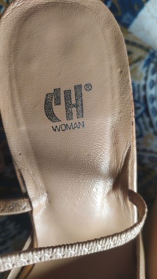 Zapatos de tacón bajo