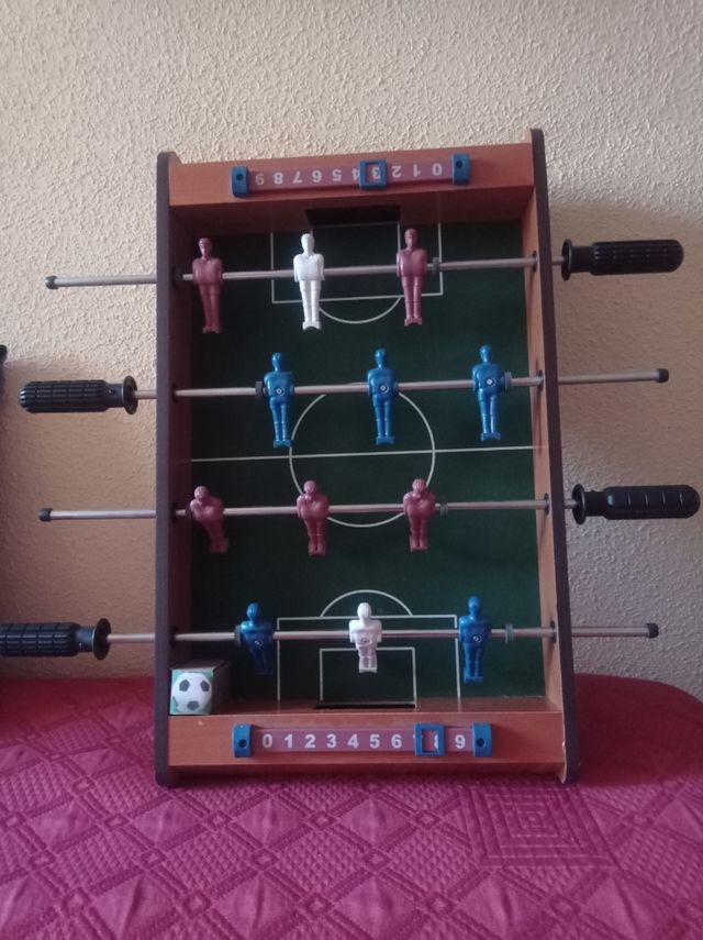 Mini futbolin