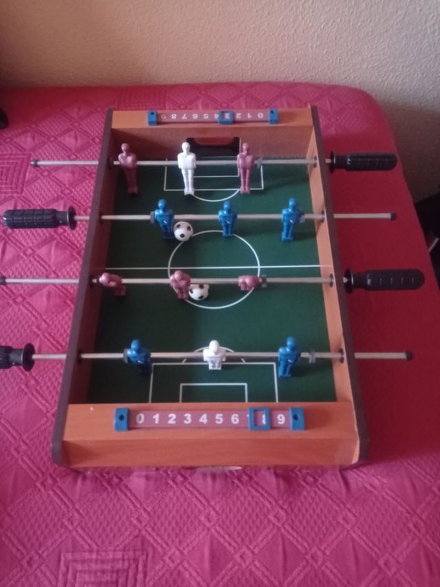 Mini futbolin