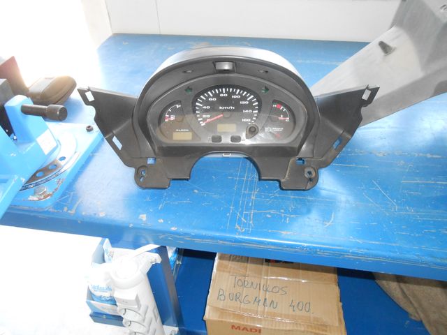 Cuenta km Suzuki Burgman 400 2001