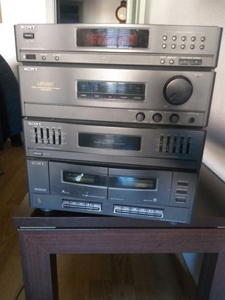 Equipo de musica y productor de dvd y de cd