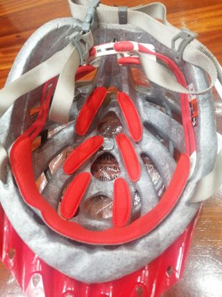  Casco CATLIKE