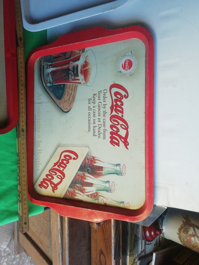 3 bandejas de COCA-COLA una de worldcup Usa 94