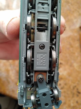 Locomotora H0 Rivarossi Eléctrica continúa.10217