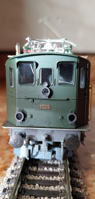 Locomotora H0 Rivarossi Eléctrica continúa.10217