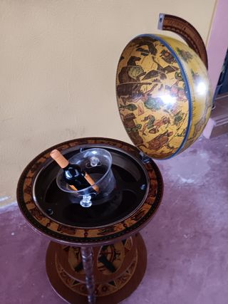 Botellero,  mueble bar.