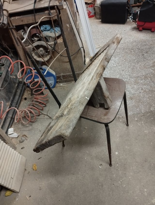 Antico lavapanni in legno 