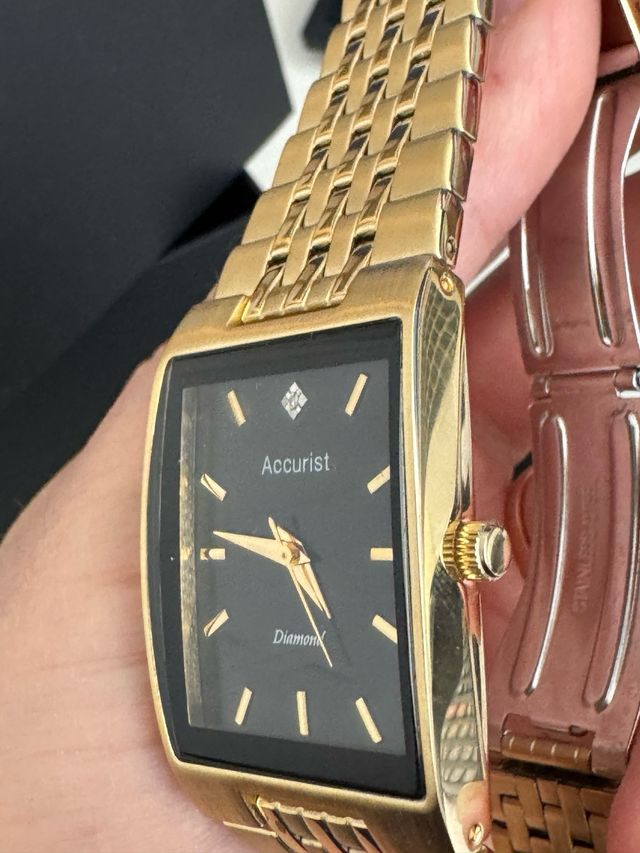 Reloj Accurist Oro como nuevo.