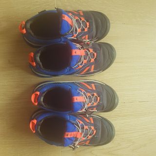 Botas montaña talla 34 waterproof