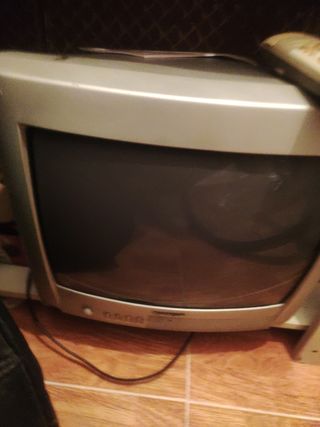 Vendo TV de 22 pulgadas