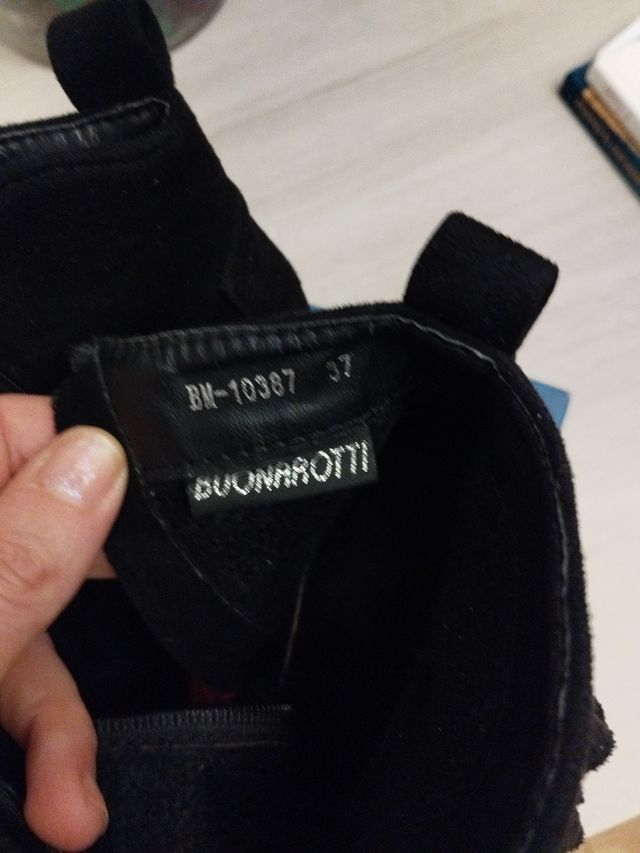 Botines ante negros talla 37