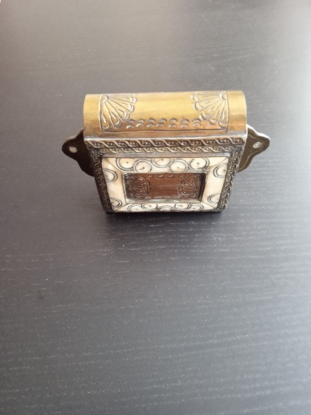 Caja estuche bereber guardar Corán