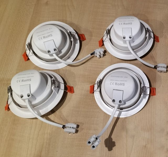 4 Focos LED 9W Direccionable luz cálida