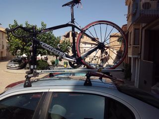 Soporte barras techo coche y portabicicletas