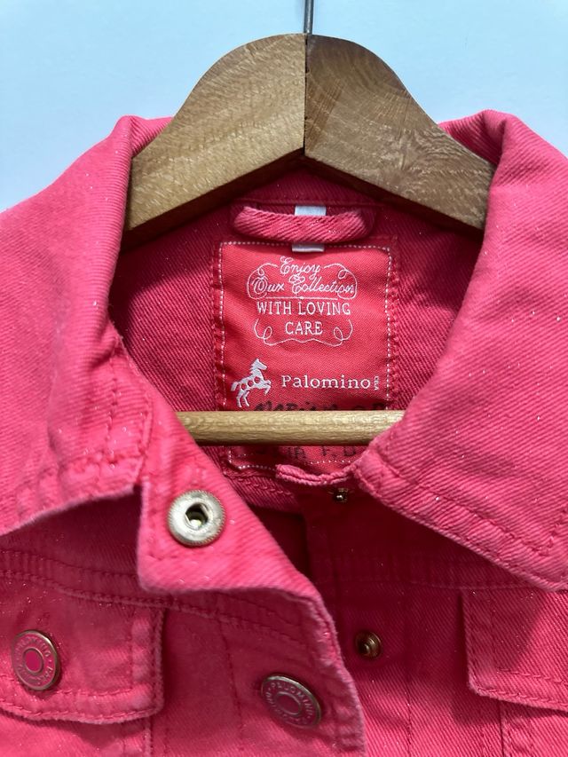 conjunto mayoral niña y cazadora vaquera y falda