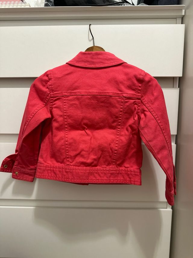 conjunto mayoral niña y cazadora vaquera y falda