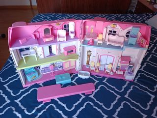 Casa de muñecas infantil