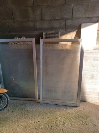 Hojas de ventanas sin marco
