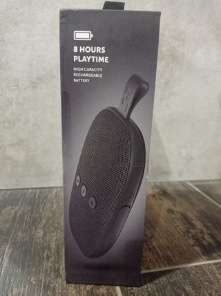 Speaker di varie misure e colori