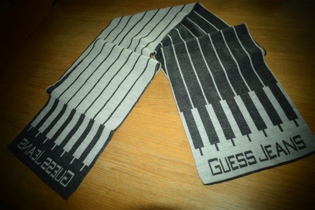 Sciarpa Guess