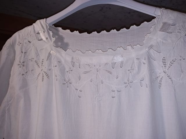 Vestito cotone ricamato