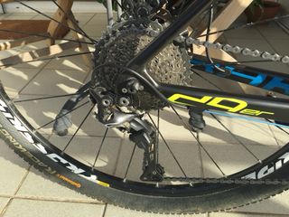Bicicleta carbono 29