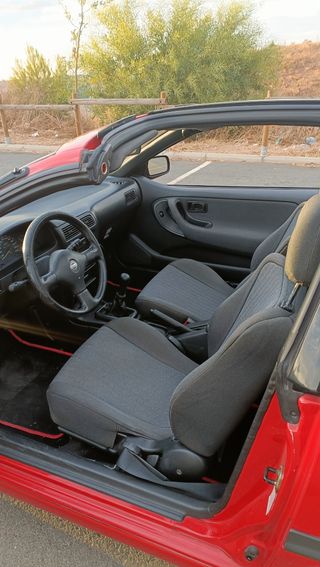 Nissan 100nx 1992