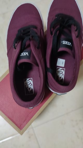 Zapatillas Vans granate talla 39