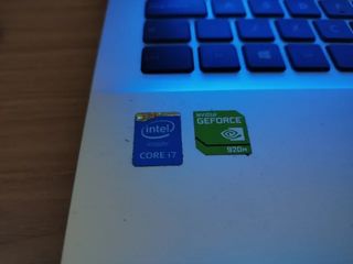 Asus i7 Ordenador Portátil 