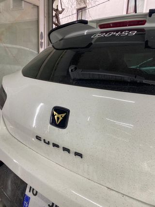 LOGO CUPRA DELANTERO Y TRASERO