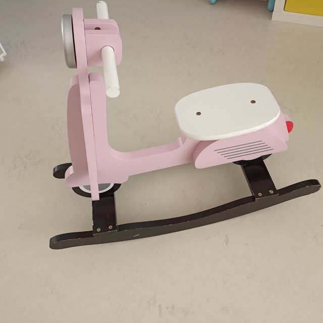 ♥️ moto balancín madera blanca y rosa