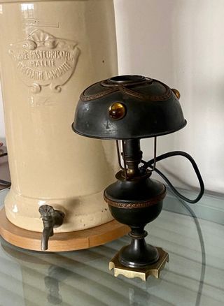 ANTIGUA LAMPARA DE MESA CON PEDRERIA 40s