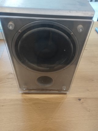 subwoofer activo