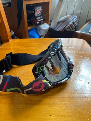 casco snow o ski y gafas