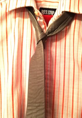 Corbata juvenil polipiel